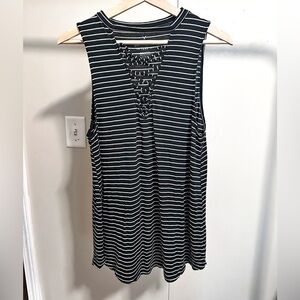 American Eagle Soft and Sexy Black and White Striped V-neck Tank Top size medium